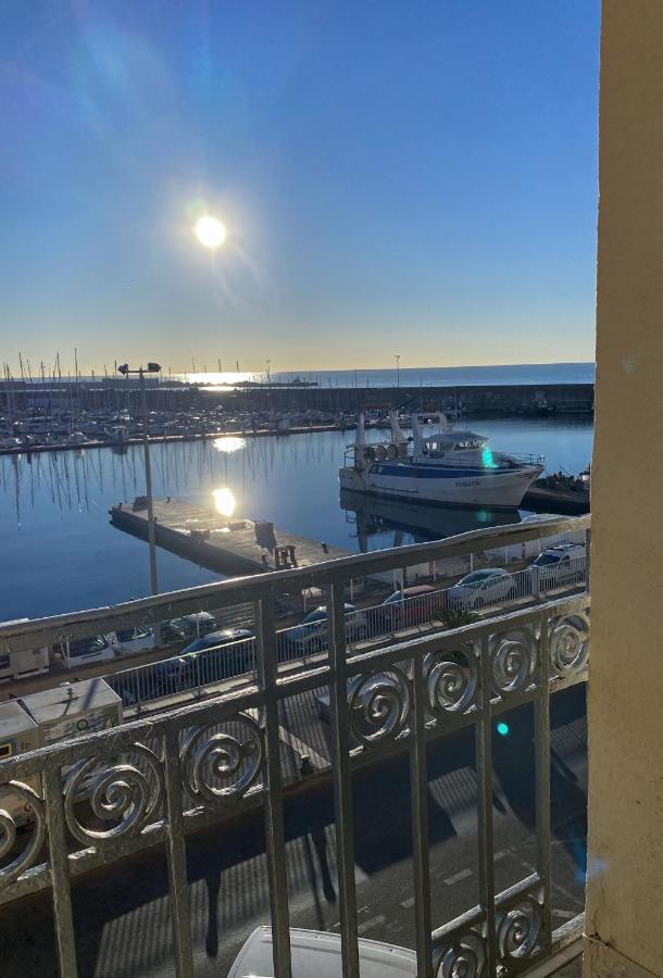Le Phare Apartment Sete Exterior photo